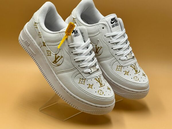 Tênis Nike Air Force Louis Vuitton Feminino